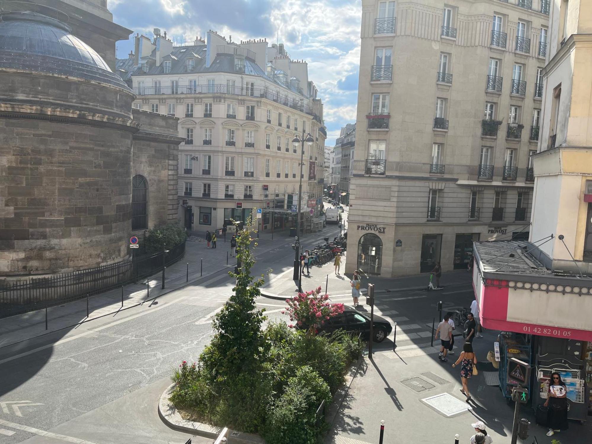 3 Pieces Martyrs - Montmartre - Opera * Parijs
